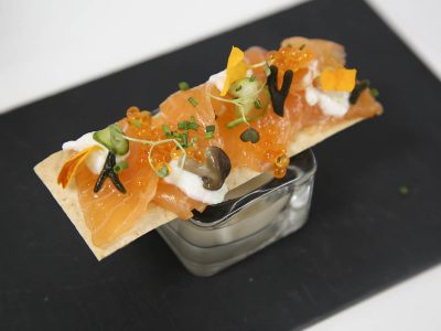 finalistas cafe nolasco CAFÉ NOLASCO - Salmón semicurado con cítricos curri verde y encurtidos